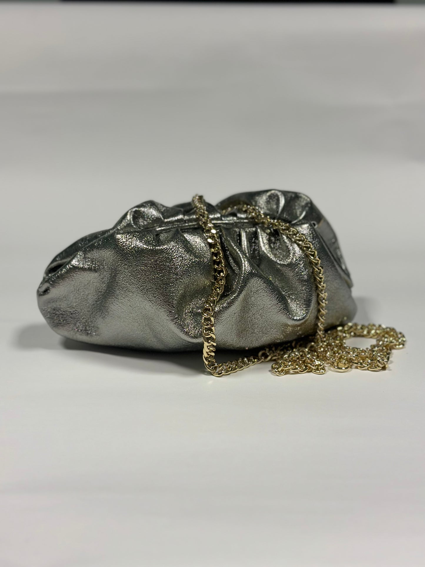 Minerva in Vera Pelle